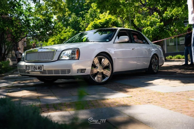 Cadillac Deville 4.6 ЛИЗИНГ, снимка 2 - Автомобили и джипове - 46920020