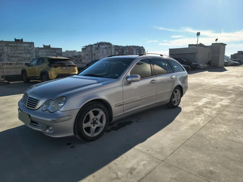 Mercedes-Benz C 180, снимка 3 - Автомобили и джипове - 48522214