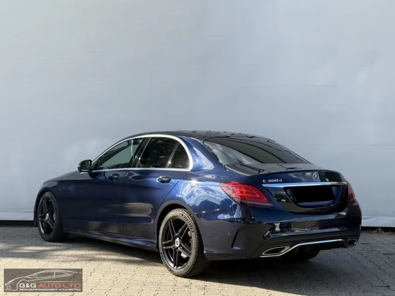 Mercedes-Benz C 300 AMG-LINE/245HP/PANO/MEMO/BURM/CAM/LED/NAVI/270g, снимка 2 - Автомобили и джипове - 51593809