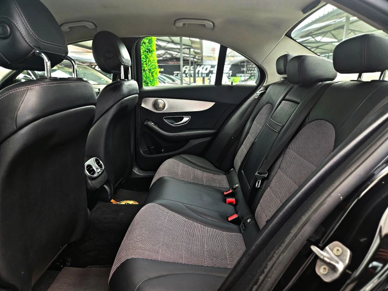 Mercedes-Benz C 220 AMG/9G/GERMANY/CAMERA/AMBIENT/FULL LED/AUTO H/LIZI, снимка 16 - Автомобили и джипове - 52308287