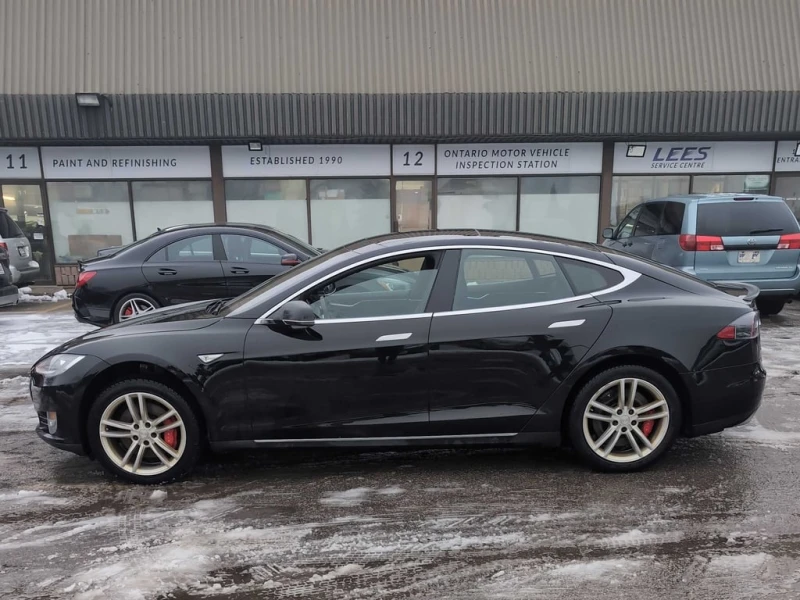 Tesla Model S * 4dr Sdn AWD * CARFAX * БЕЗ ПЪРВОНАЧАЛНА ВНОСКА, снимка 2 - Автомобили и джипове - 52904981