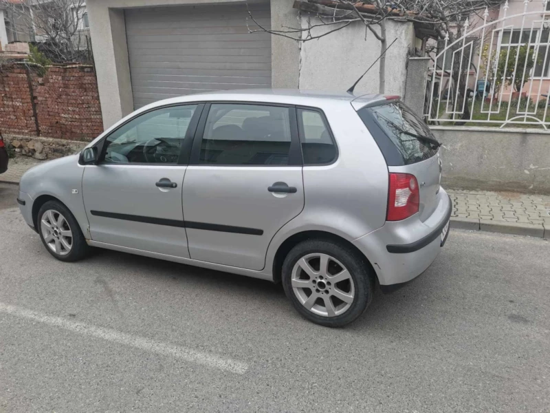 VW Polo, снимка 4 - Автомобили и джипове - 52983744