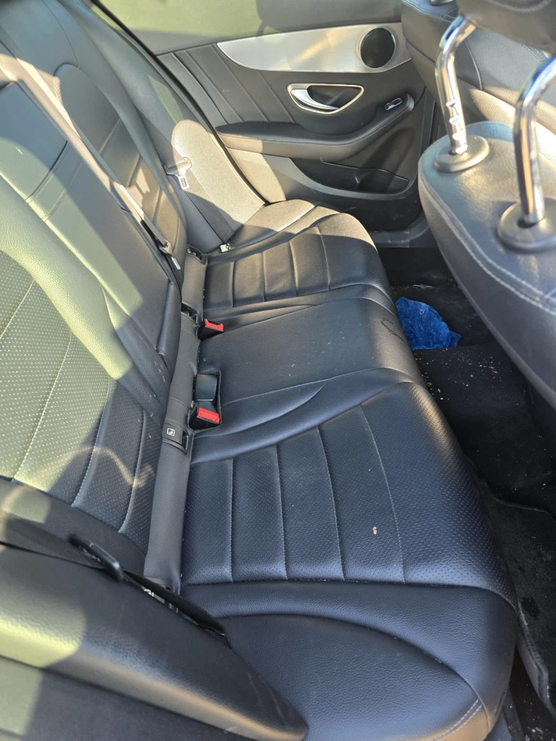 Mercedes-Benz C 220 AMG Pack, снимка 10 - Автомобили и джипове - 53150958