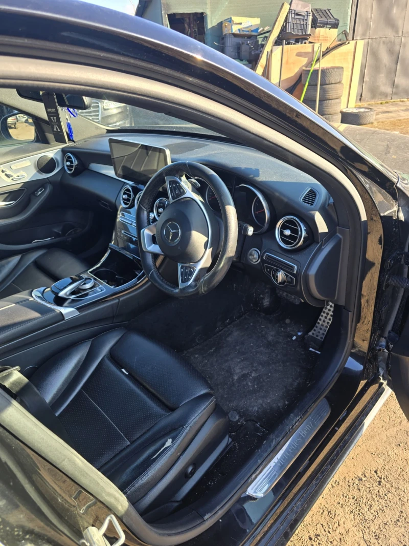 Mercedes-Benz C 220 AMG Pack, снимка 9 - Автомобили и джипове - 53150958