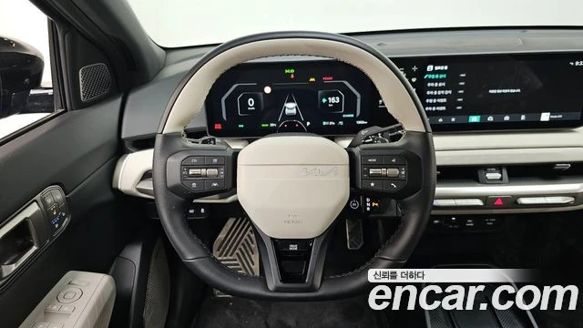 Kia EV4, снимка 13 - Автомобили и джипове - 56282052