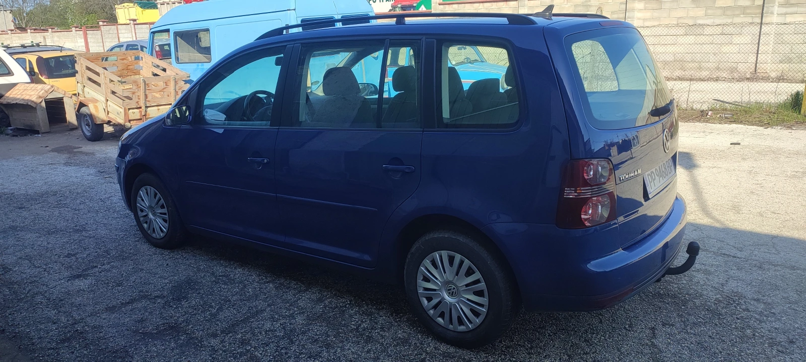 VW Touran 1.6 - изображение 3