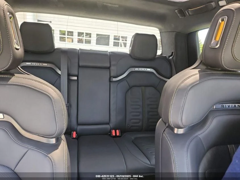 Rivian R1T N All Wheel Drive | Mobile.bg   8