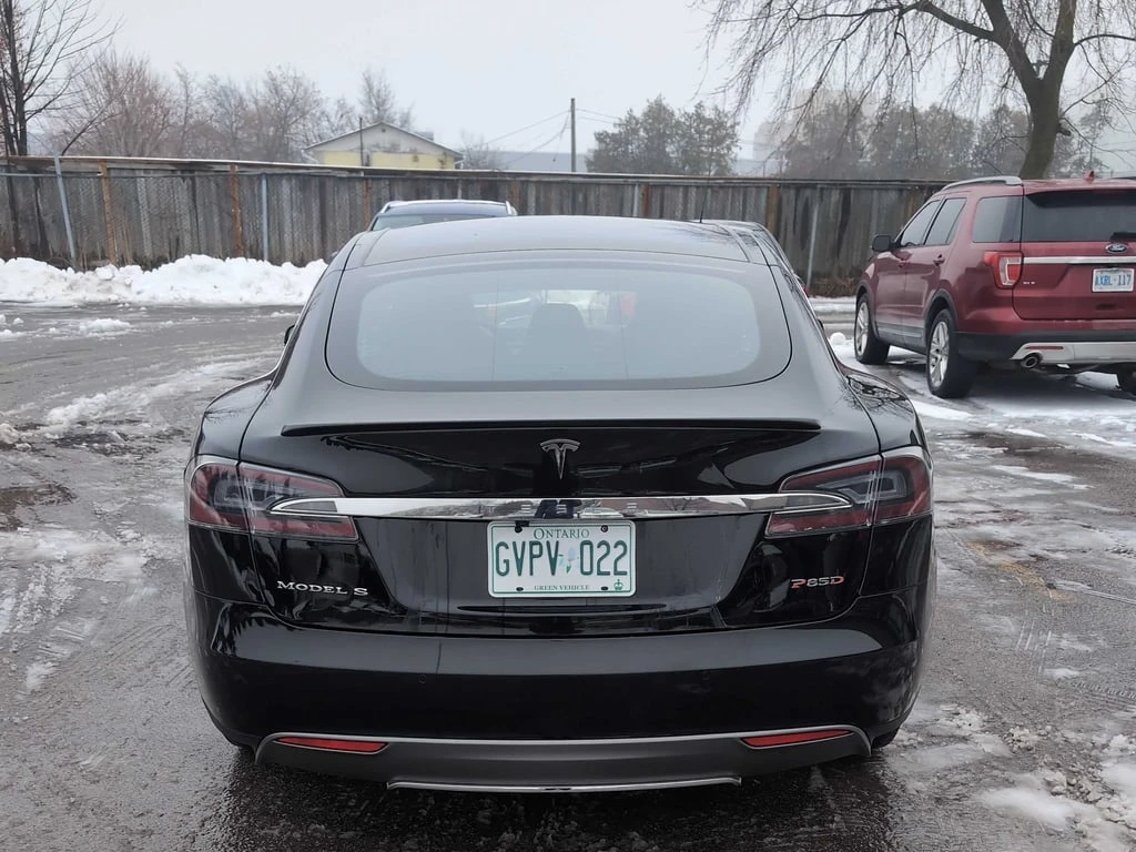 Tesla Model S * 4dr Sdn AWD * CARFAX * БЕЗ ПЪРВОНАЧАЛНА ВНОСКА - изображение 4