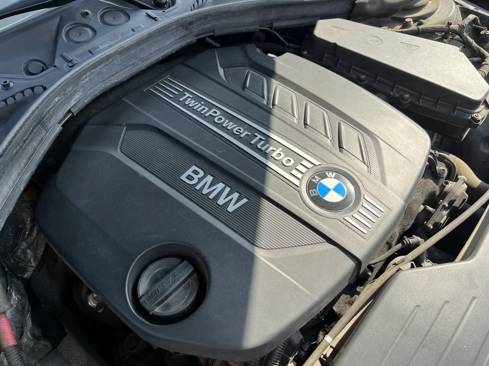 BMW 320 xdrive_ниво оборудване Modern, снимка 12 - Автомобили и джипове - 53747366