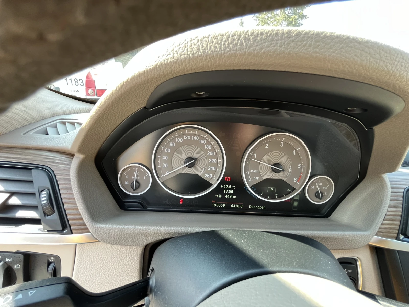 BMW 320 xdrive_ниво оборудване Modern, снимка 14 - Автомобили и джипове - 53747366