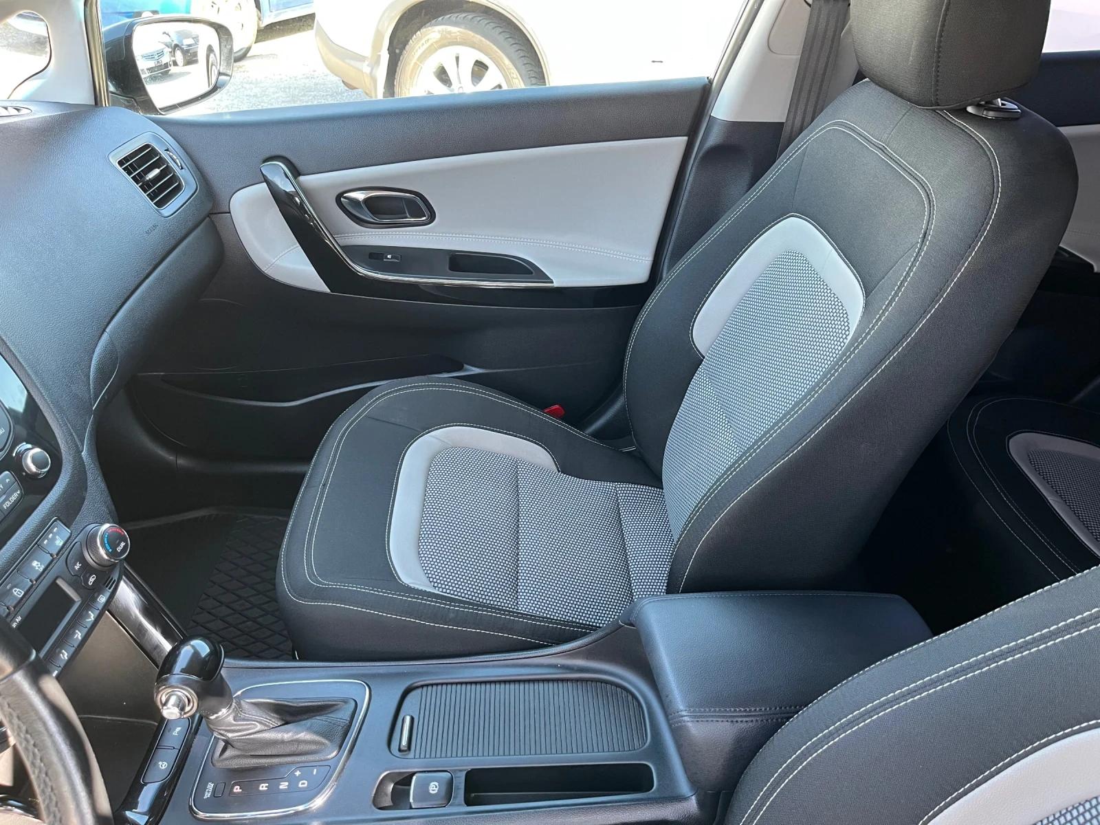 Kia Ceed 1.6 16V SPORT | Mobile.bg � ����������� 10