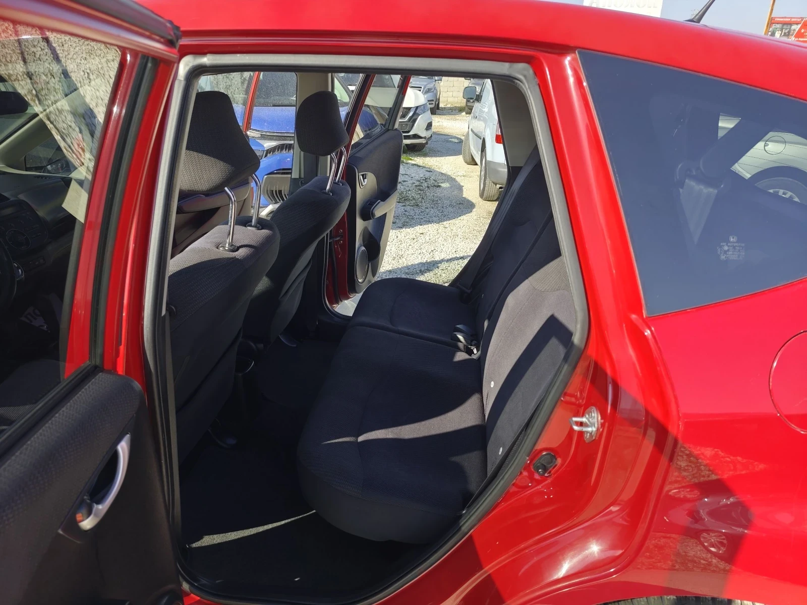 Honda Jazz 1.33, ХИБРИД, снимка 8 - Автомобили и джипове - 53757467