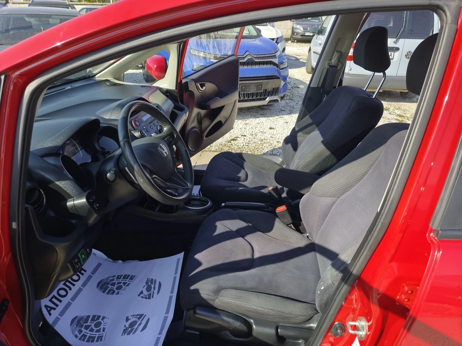 Honda Jazz 1.33, ХИБРИД, снимка 7 - Автомобили и джипове - 53757467