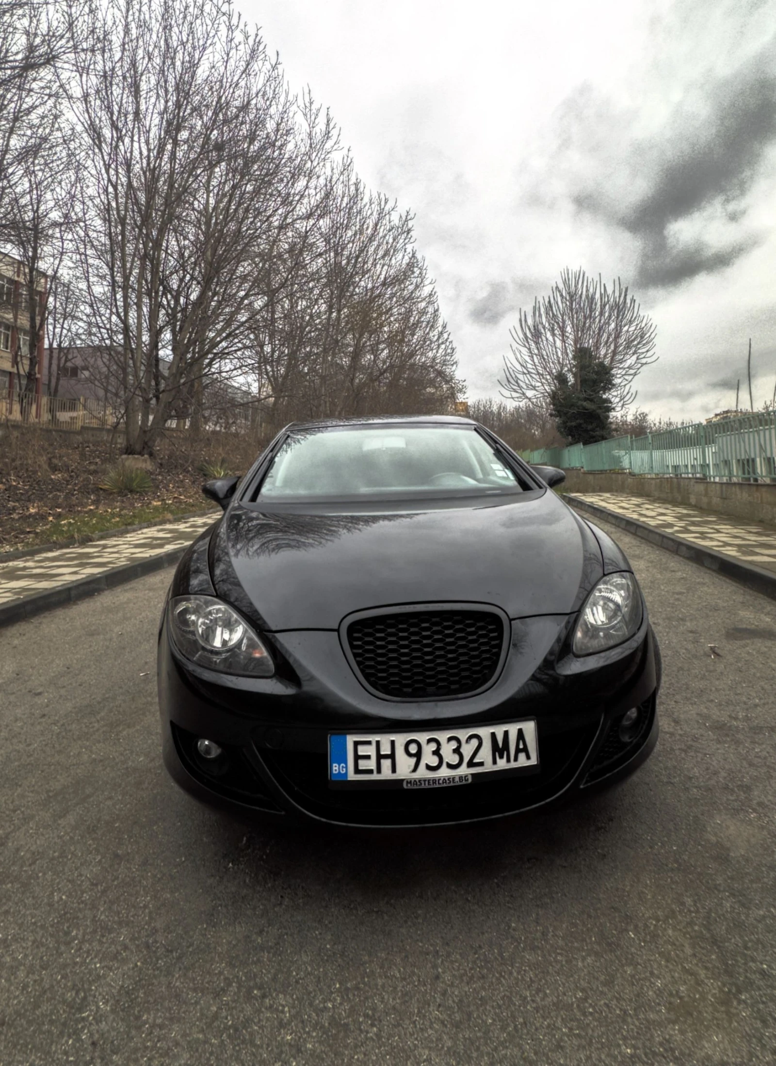 Seat Leon, снимка 2 - Автомобили и джипове - 53939734