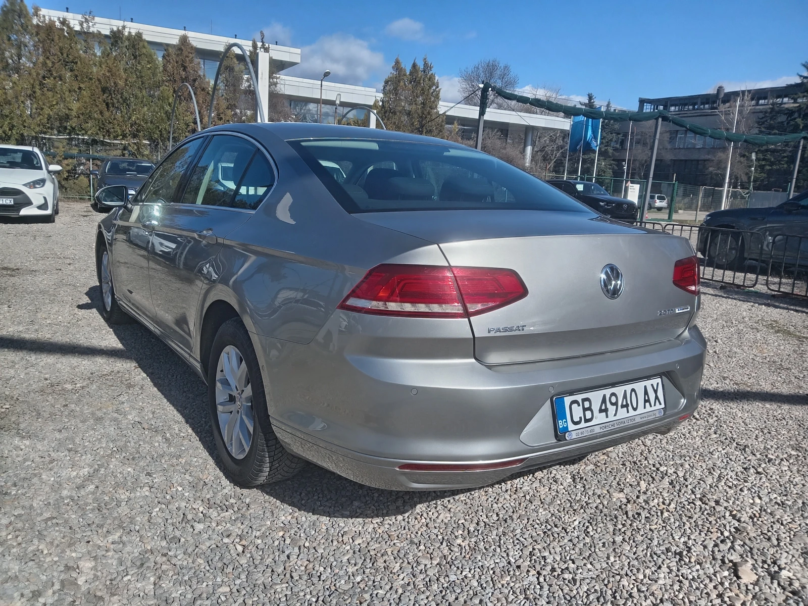 VW Passat 2.0TDI DSG | Mobile.bg � ����������� 4