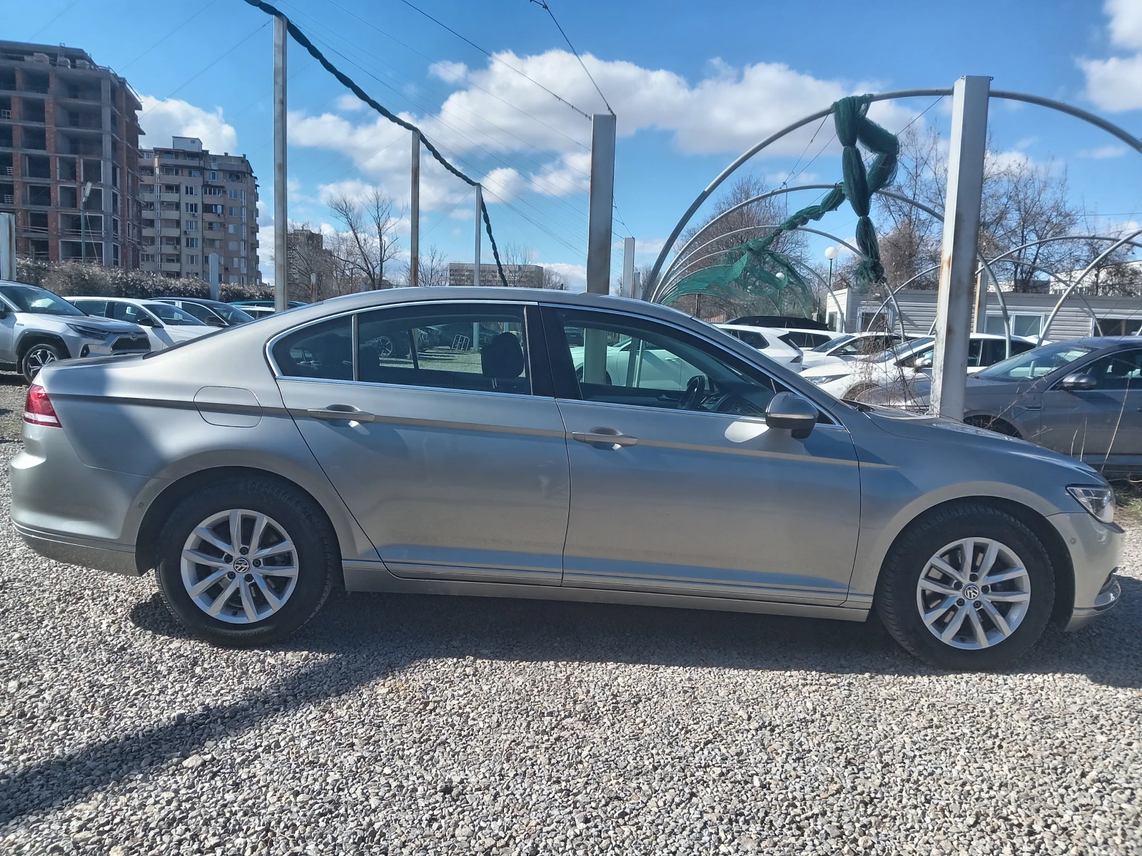 VW Passat 2.0TDI DSG | Mobile.bg � ����������� 6