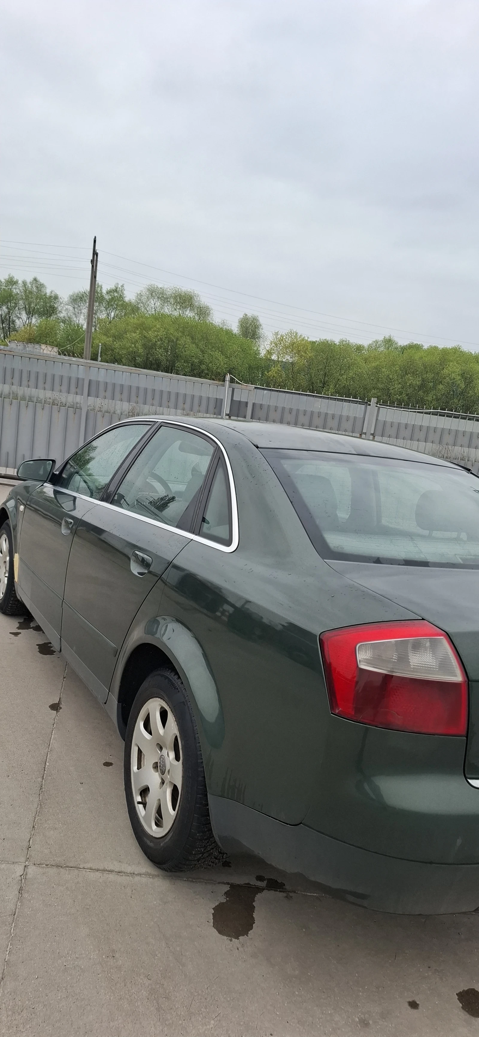 Audi A4 1.9D, снимка 6 - Автомобили и джипове - 54267421