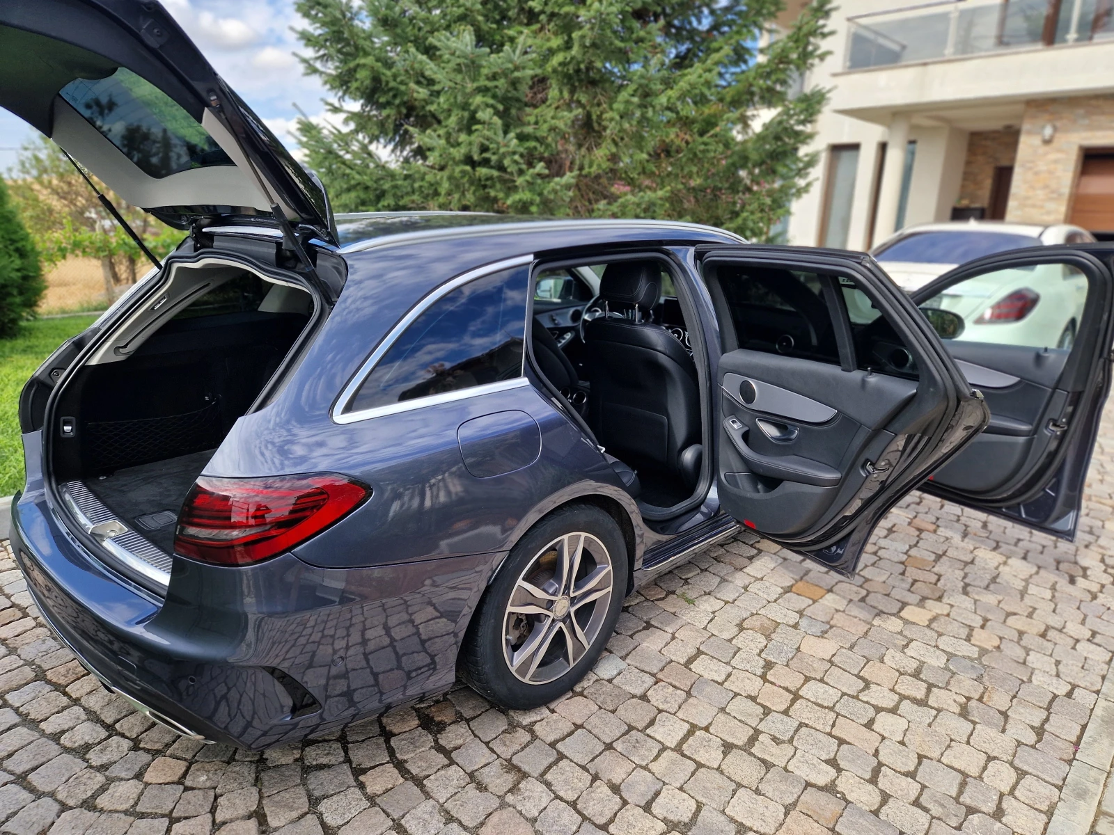 Mercedes-Benz C 250 C250 AMG line, снимка 13 - Автомобили и джипове - 54674680