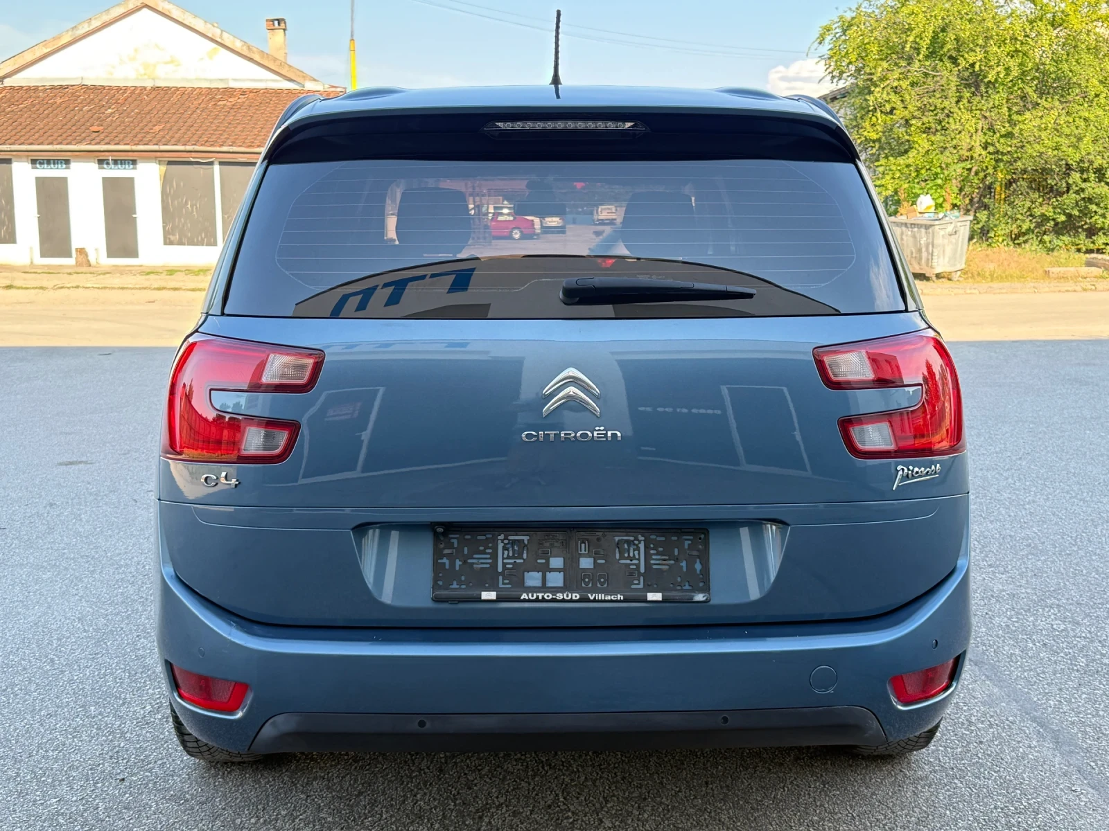 Citroen Grand C4 Picasso 1.6HDI Сервизна книжка, снимка 6 - Автомобили и джипове - 54857183