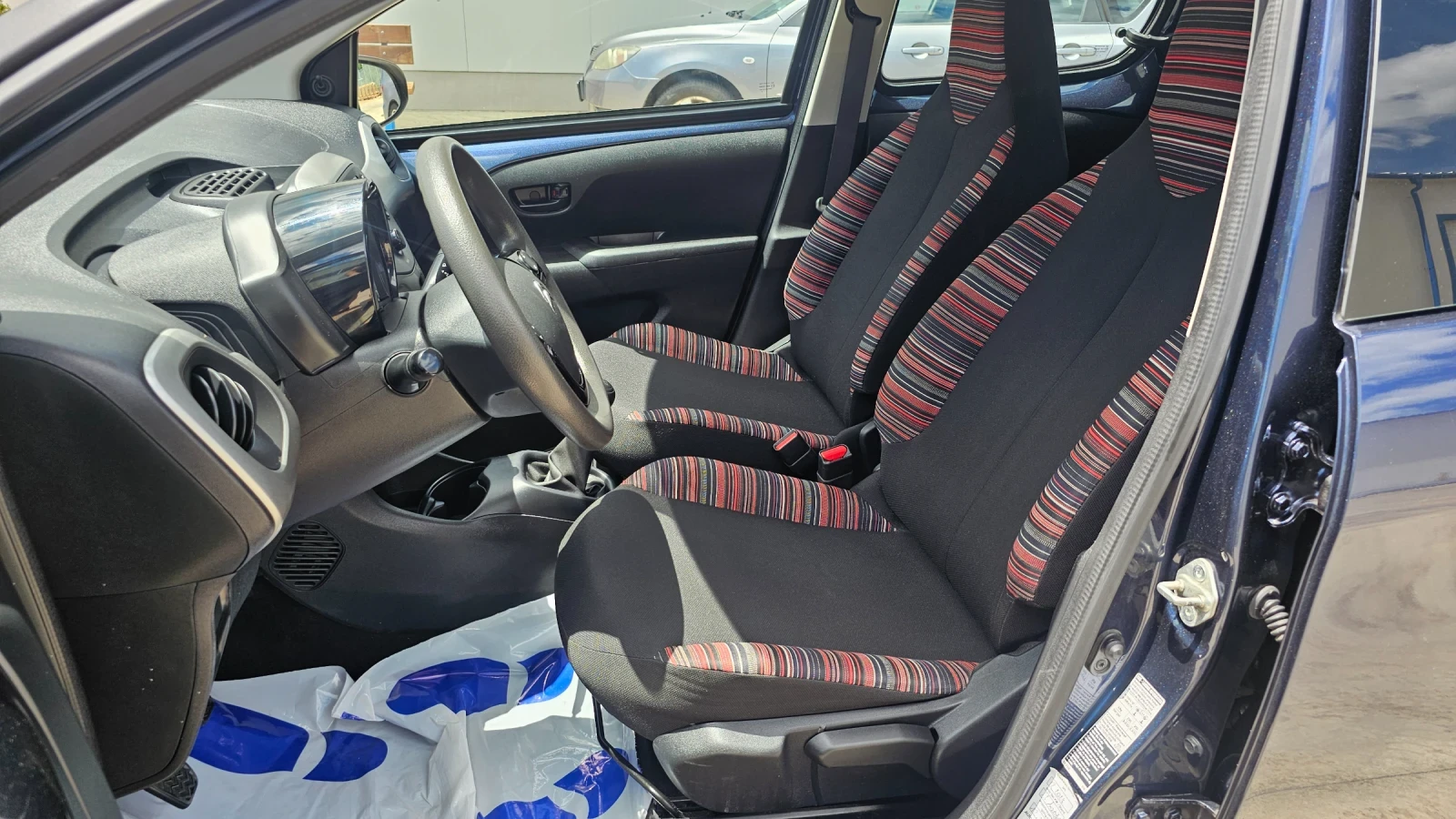 Citroen C1 1.0 Euro6, снимка 5 - Автомобили и джипове - 54896479
