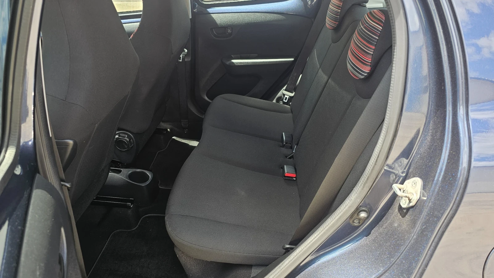 Citroen C1 1.0 Euro6, снимка 13 - Автомобили и джипове - 54896479