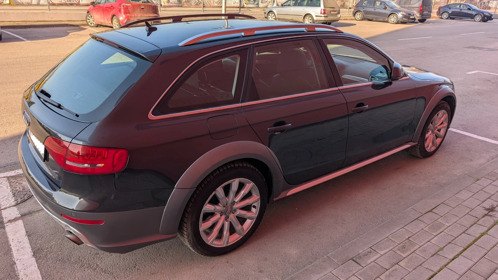 Audi A4 Allroad Quattro АВТОМАТИК Обслужена Екстри, снимка 4 - Автомобили и джипове - 55959490