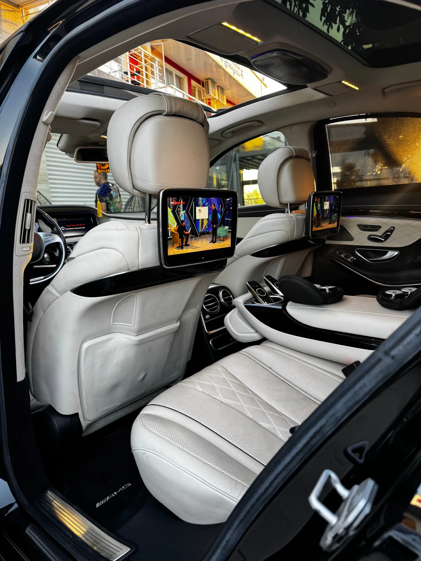 Mercedes-Benz S 500 S 500 4Matic AMG, снимка 15 - Автомобили и джипове - 55971698