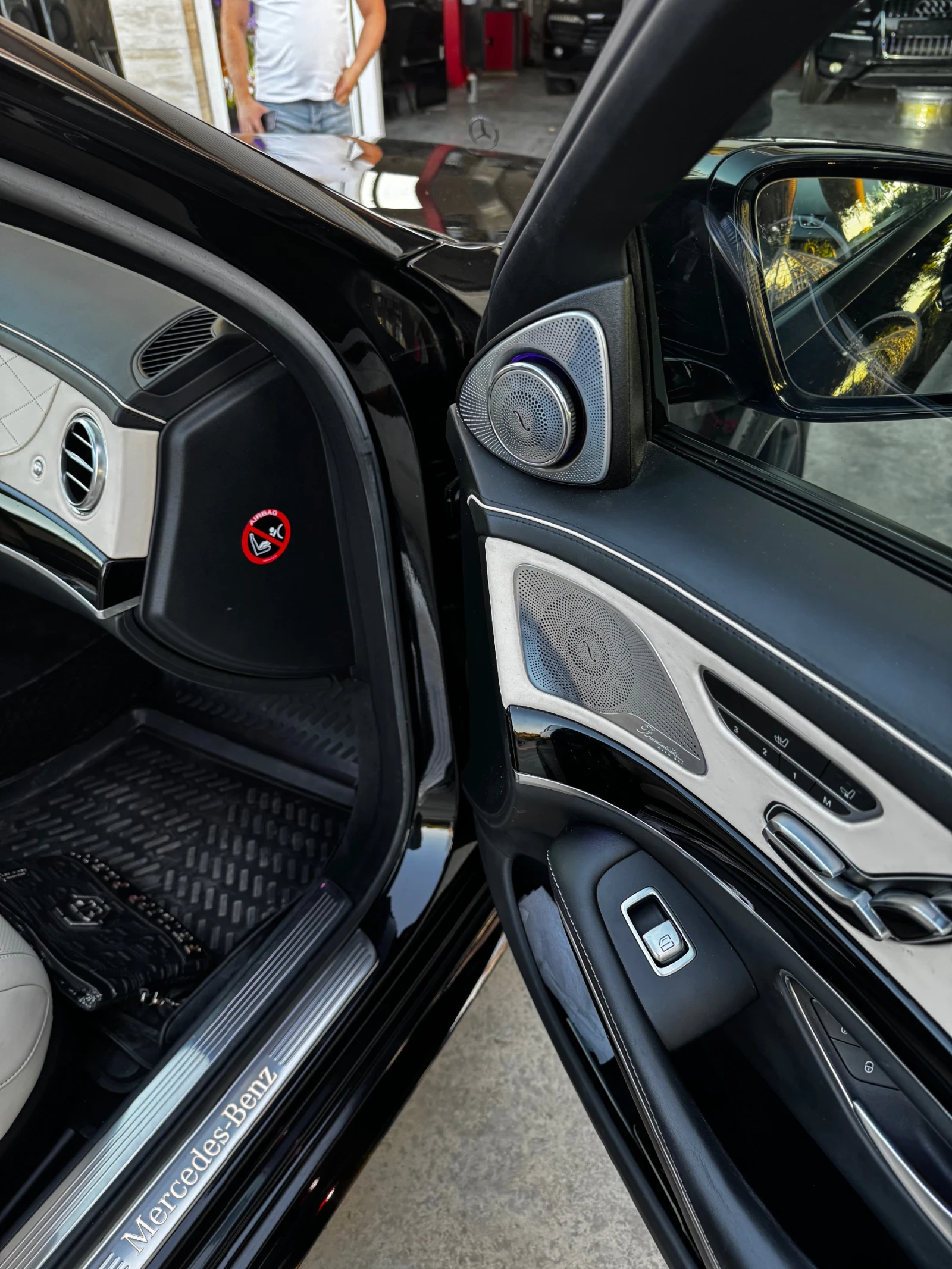 Mercedes-Benz S 500 S 500 4Matic AMG, снимка 11 - Автомобили и джипове - 55971698