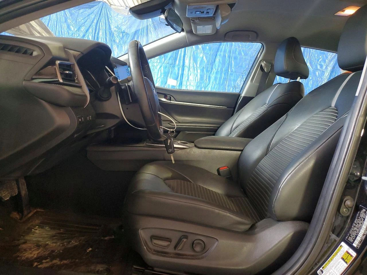 Toyota Camry 2.5l Se, снимка 7 - Автомобили и джипове - 56044042