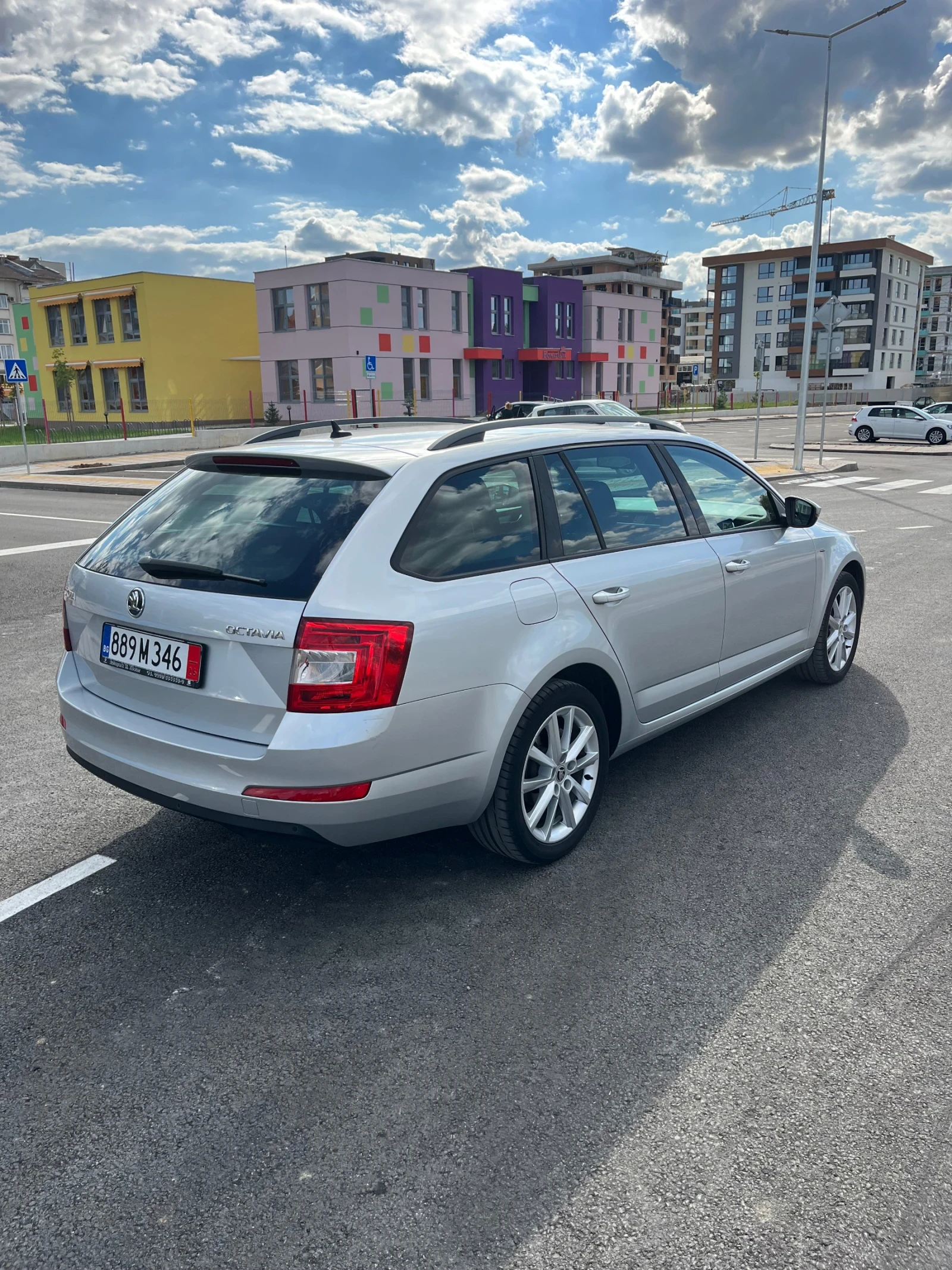 Skoda Octavia 2.0 TDI 150 кс, снимка 6 - Автомобили и джипове - 56073020