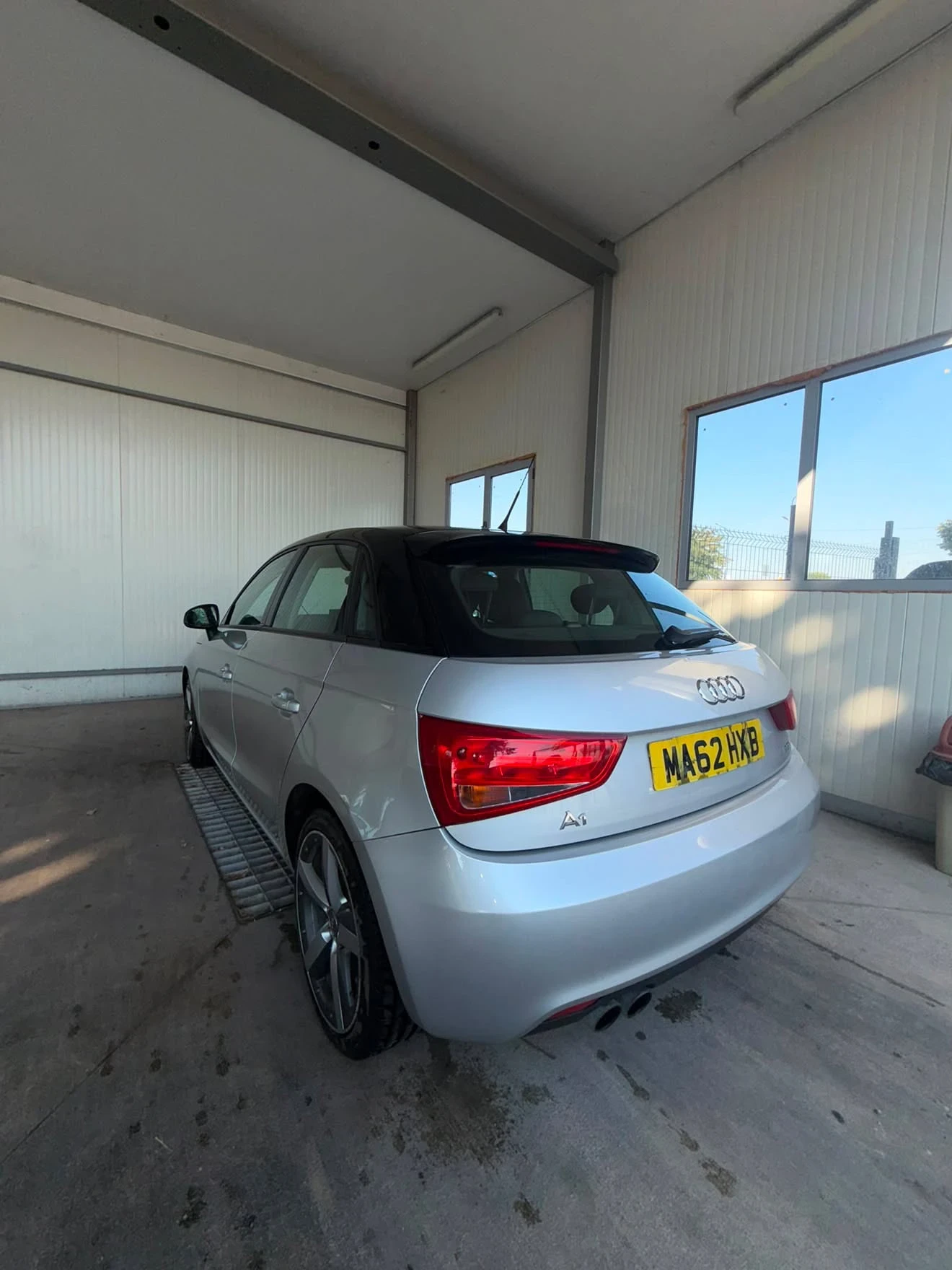 Audi A1, снимка 5 - Автомобили и джипове - 56131852