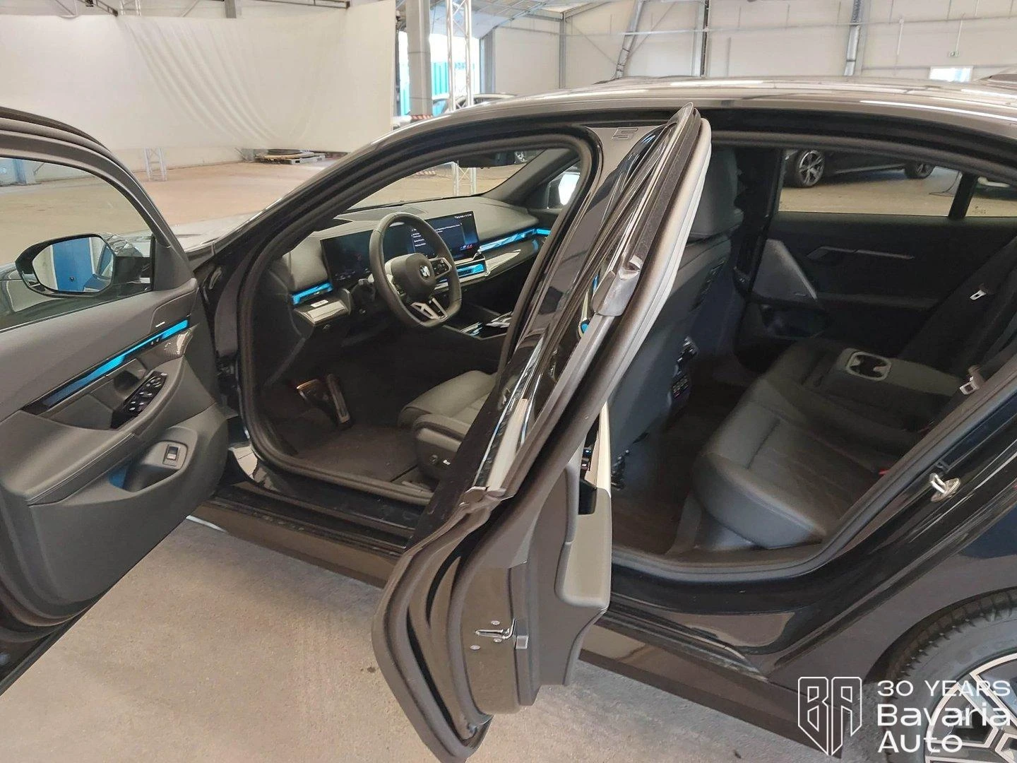 BMW 520 d xDrive Steptronic, снимка 5 - Автомобили и джипове - 56302782