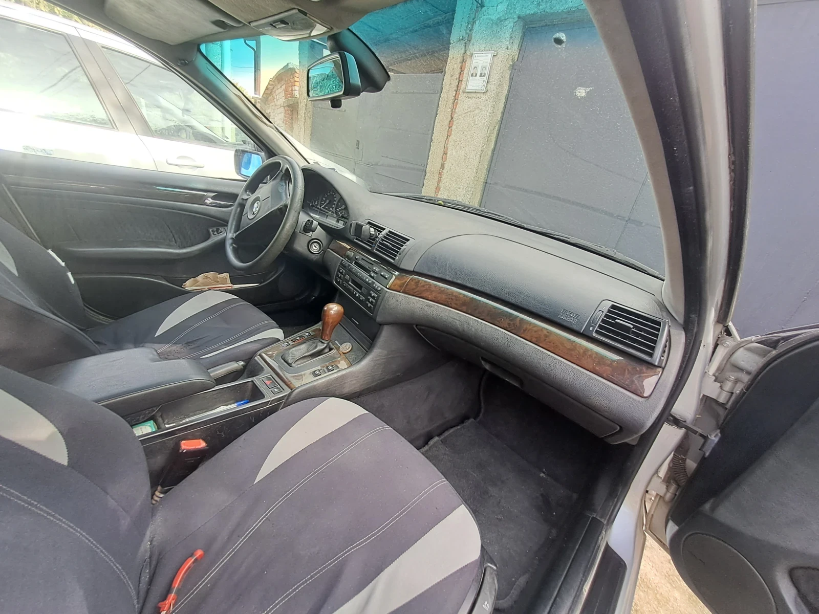 BMW 320, снимка 7 - Автомобили и джипове - 56555217