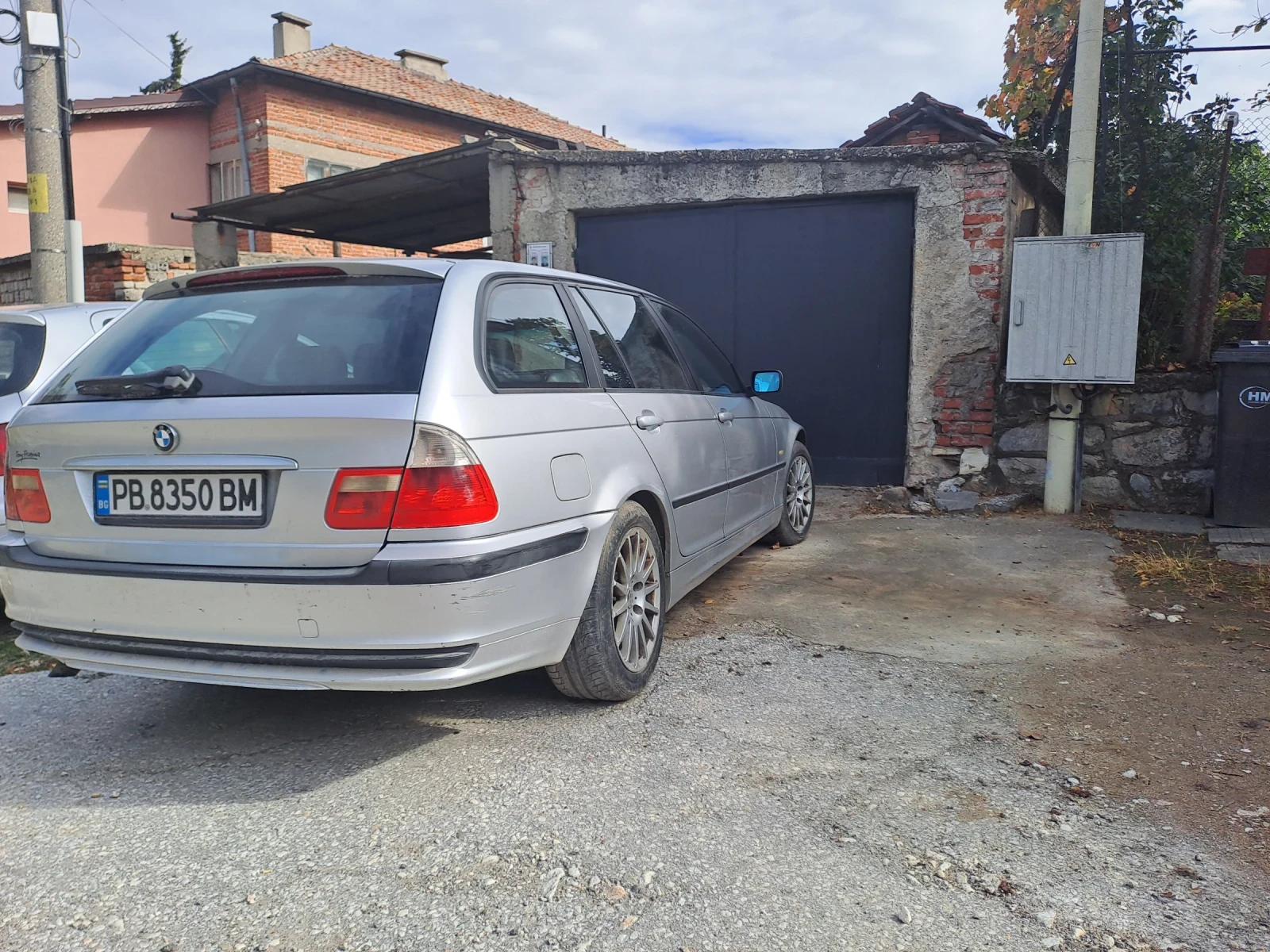 BMW 320, снимка 3 - Автомобили и джипове - 56555217