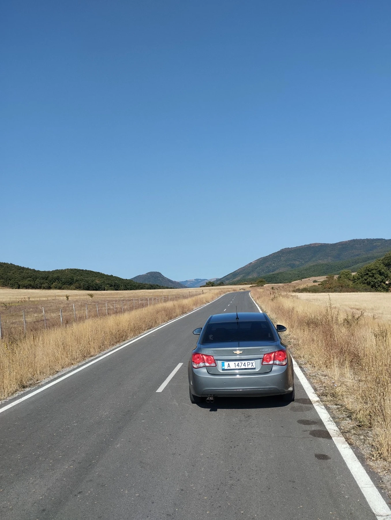 Chevrolet Cruze 1.6, снимка 8 - Автомобили и джипове - 56722016