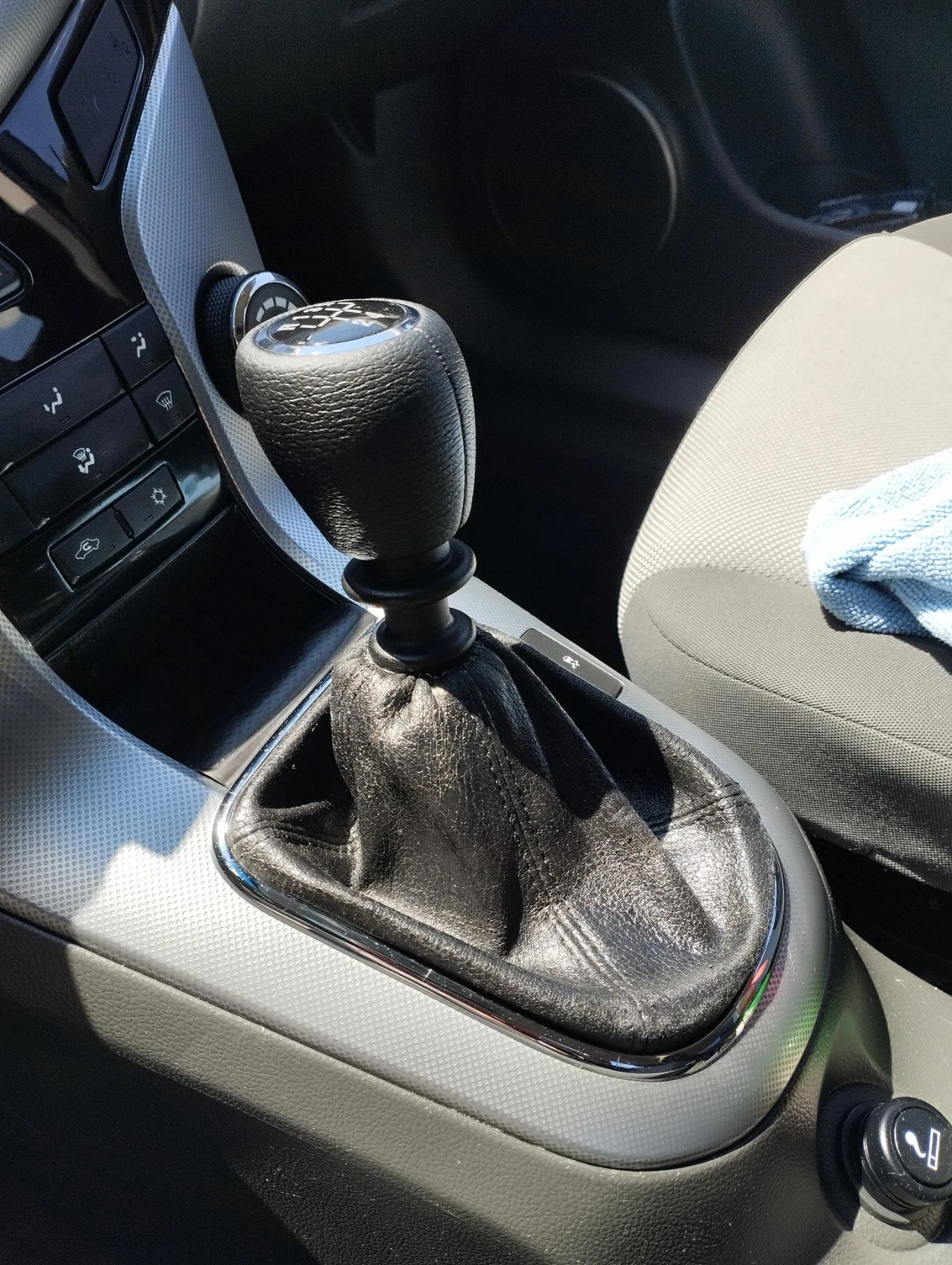 Chevrolet Cruze 1.6, снимка 3 - Автомобили и джипове - 56722016