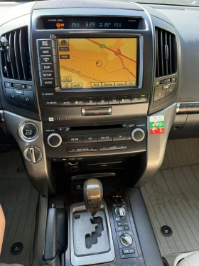 Toyota Land cruiser 200 4.5D V8, снимка 14