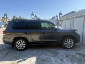 Toyota Land cruiser 200 4.5D V8, снимка 4