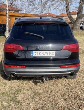 Audi Q7 7 местен, снимка 4 - Автомобили и джипове - 45217979