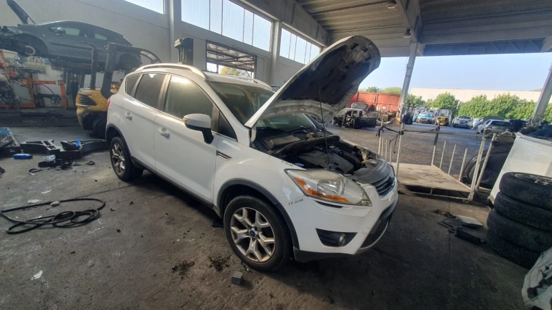 Ford Kuga 2.0 TDCI, снимка 1 - Автомобили и джипове - 48247342