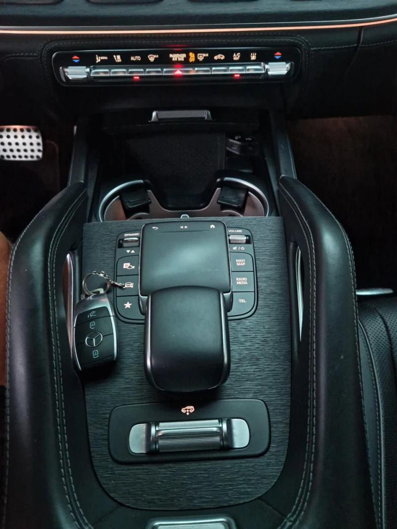 Mercedes-Benz GLE 350 de.AMG.Massage, HYBRID, HEAD-UP, PANO, KEY, DI, снимка 15 - Автомобили и джипове - 51923674