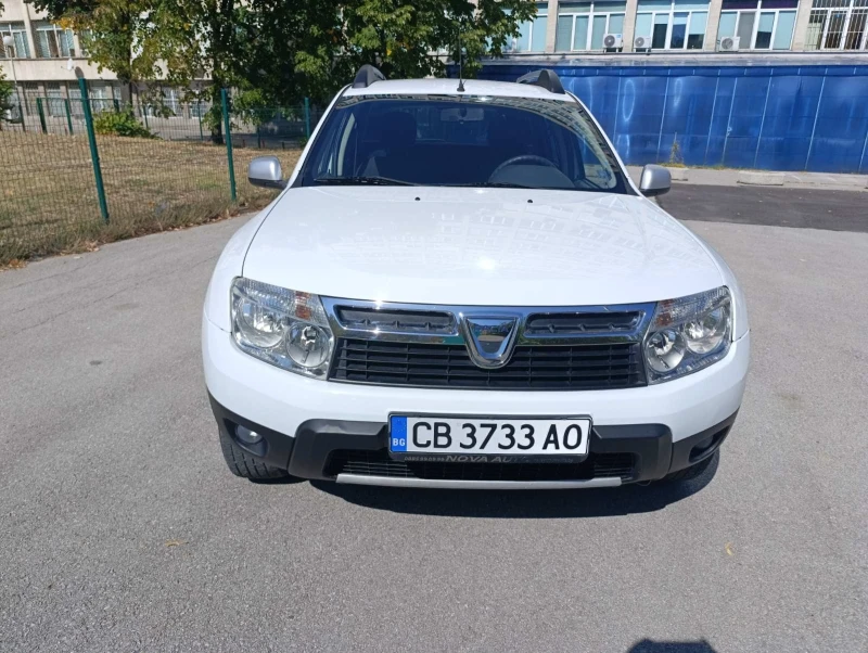 Dacia Duster 1.6, снимка 15 - Автомобили и джипове - 52598060