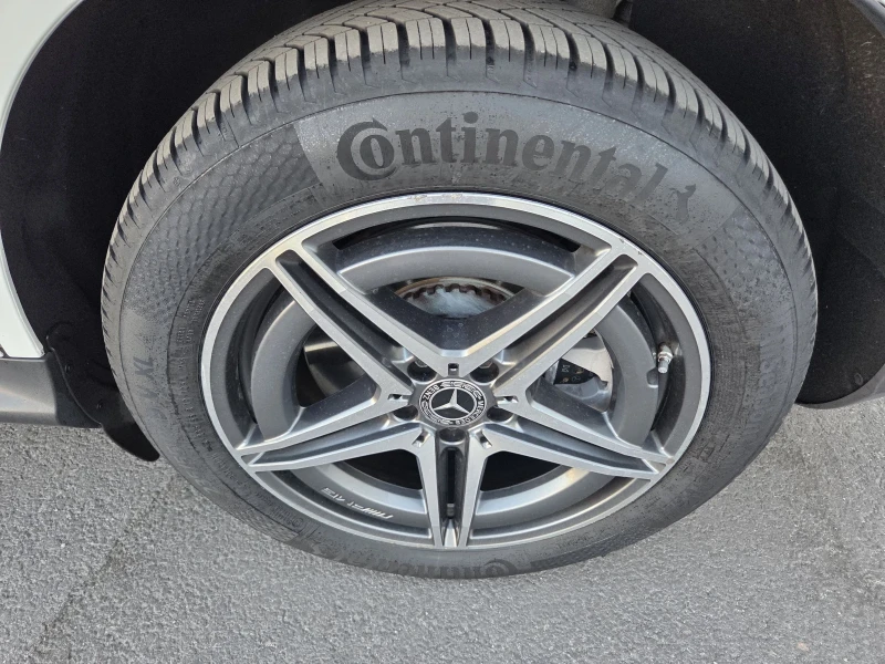 Mercedes-Benz EQC EQC 400 2022г. 4х4 БАРТЕР ЛИЗИНГ , снимка 9 - Автомобили и джипове - 52111714