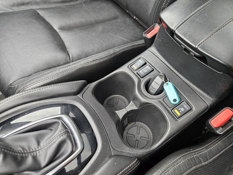 Nissan X-trail Full ekstri , снимка 12 - Автомобили и джипове - 52048006