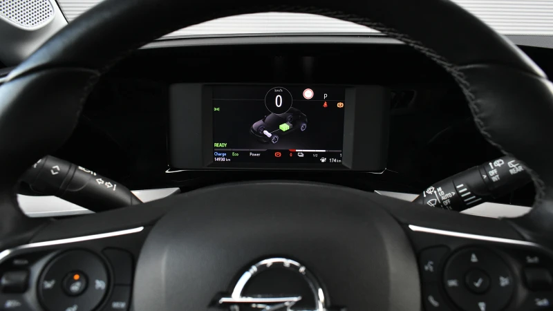 Opel Mokka e-Edition 50 kWh, снимка 15 - Автомобили и джипове - 53327531