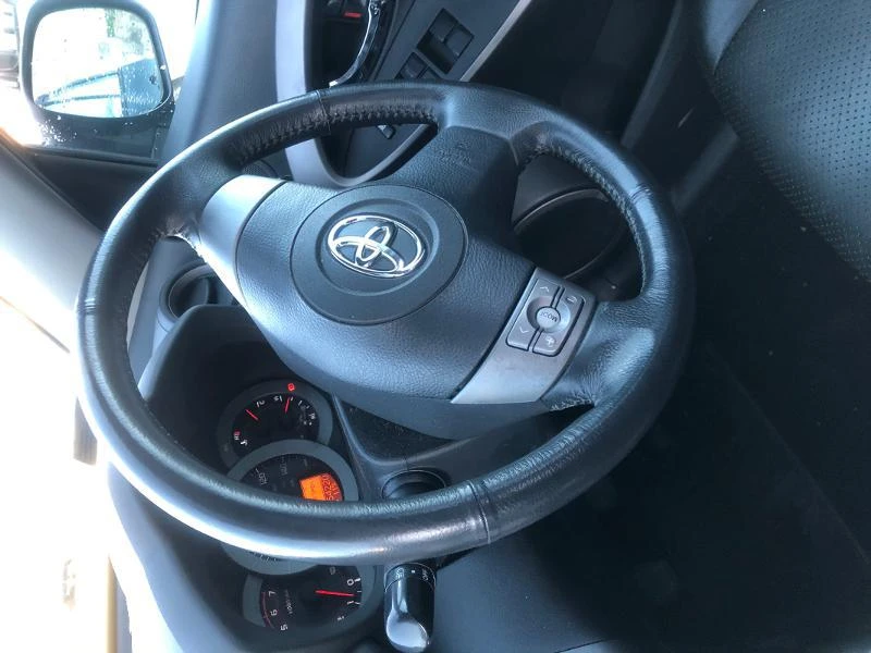 Toyota Rav4 2.2 136кс, снимка 11 - Автомобили и джипове - 45090030