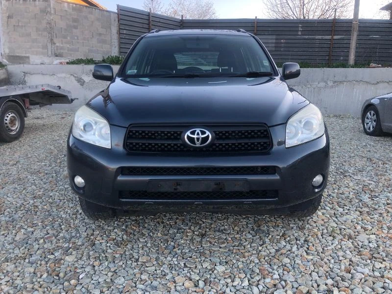 Toyota Rav4 2.2 136кс - изображение 3