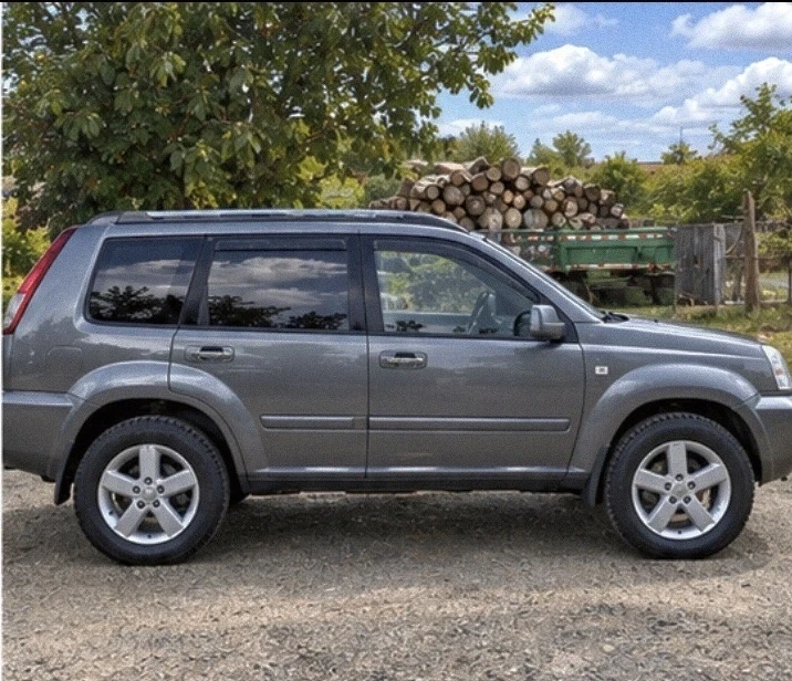 Nissan X-trail, снимка 3 - Автомобили и джипове - 56315361