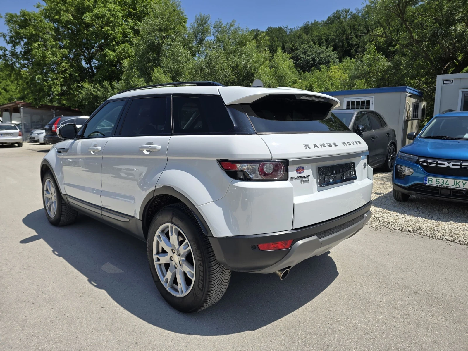 Land Rover Evoque 2.2 150к.с 4х4 - изображение 4