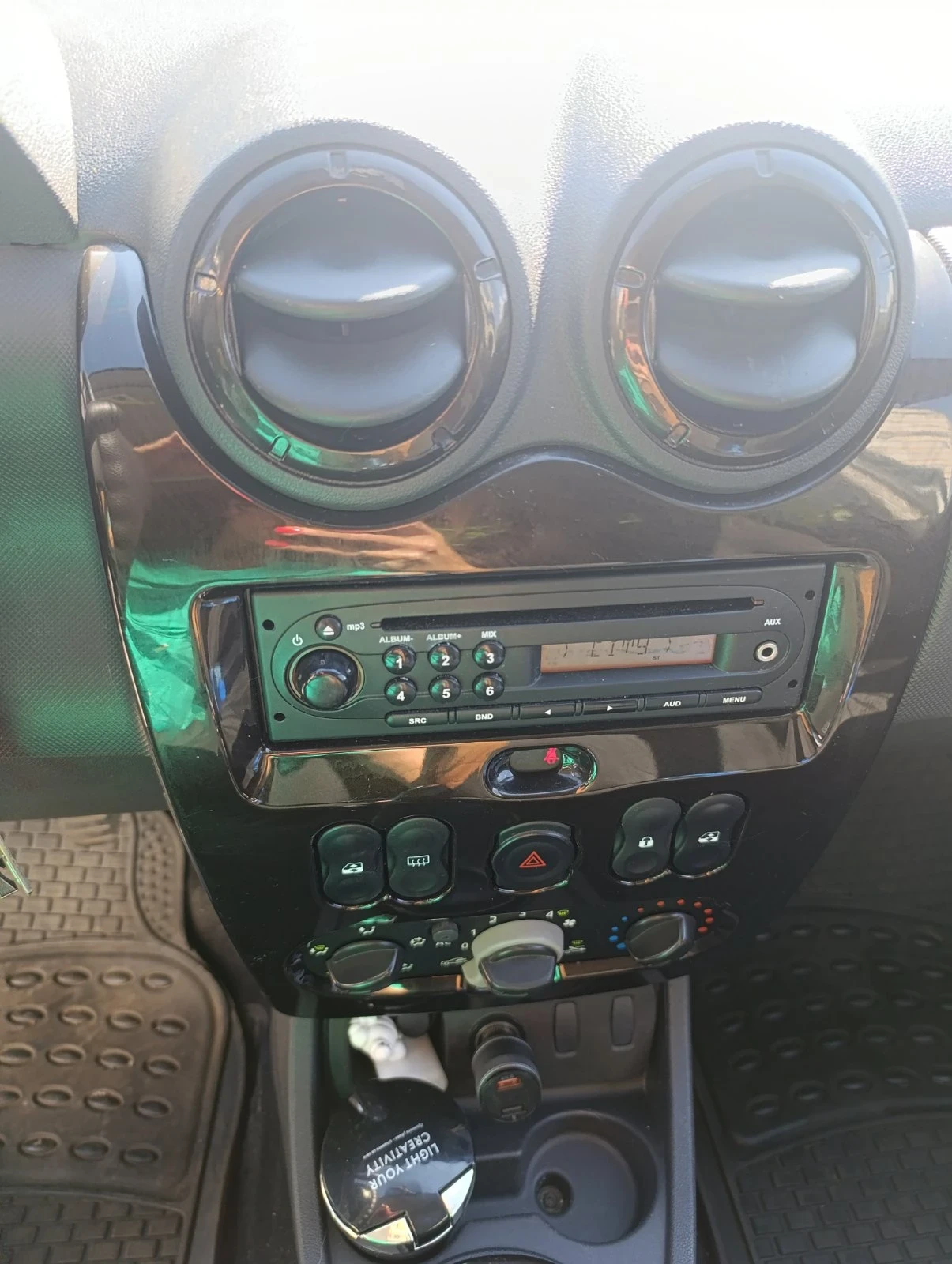 Dacia Duster 1.6 | Mobile.bg   11